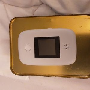 NEW CLOUD MOBILE PHONE